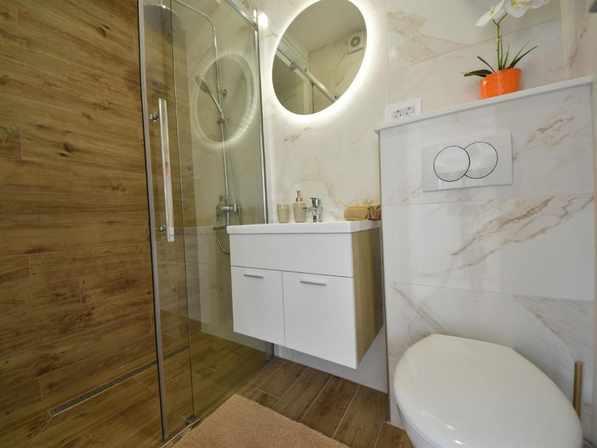Apartment Matanovi Dvori-1 By Interhome Vir Exteriör bild